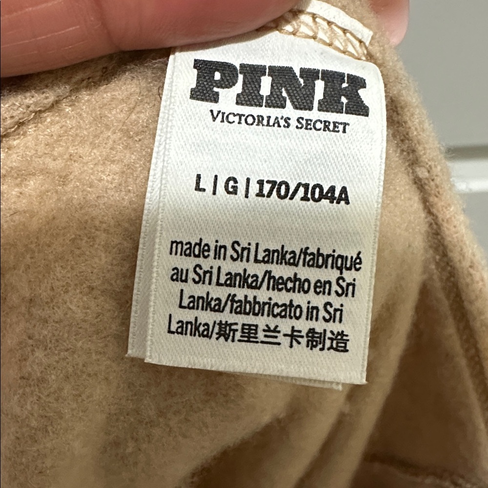 VS PINK Leopard Print Off shoulder Sweatshirt L - Picture 3 of 10